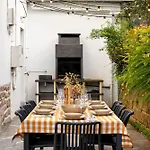 Villa Alaia *